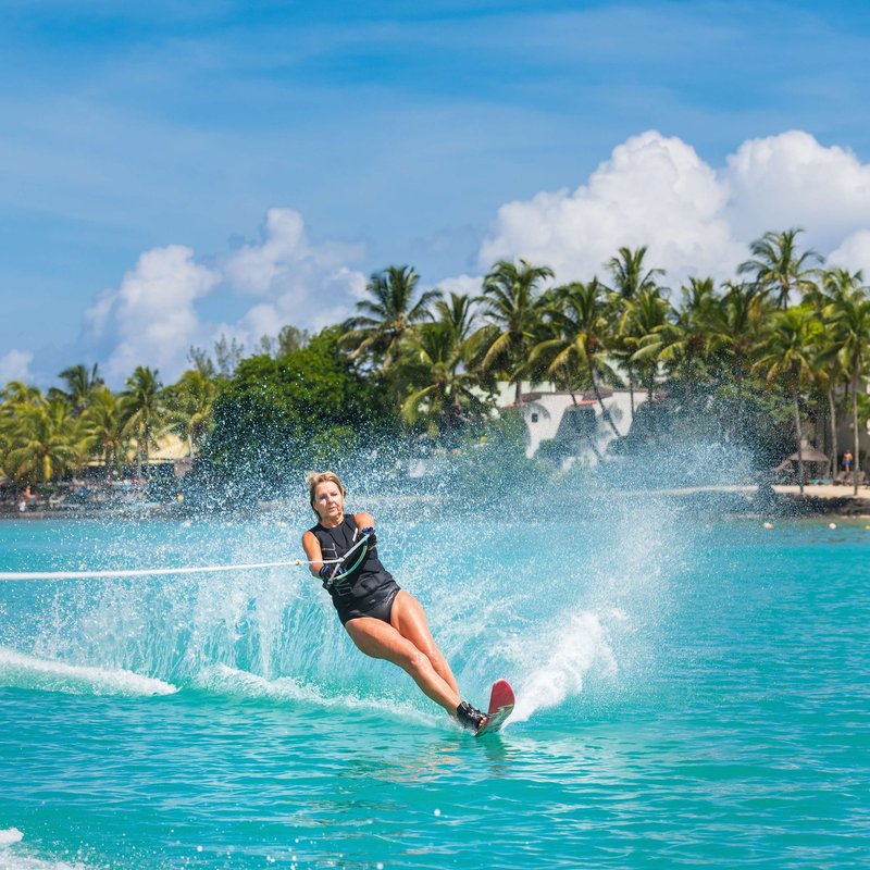 mauricia beachcomber resort and spa