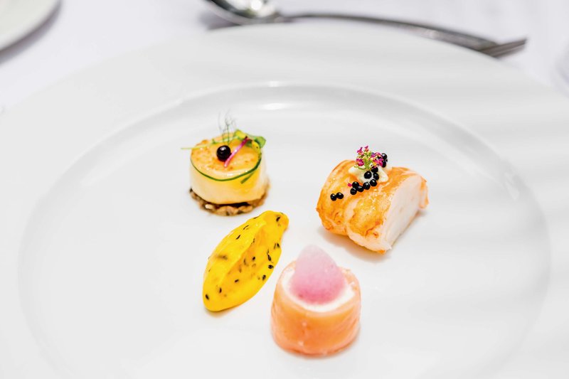 mauricia beachcomber resort and spa