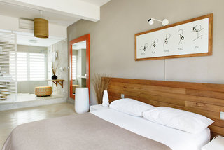 Friday Attitude,Flacq>>Belle Mare,3.5 star