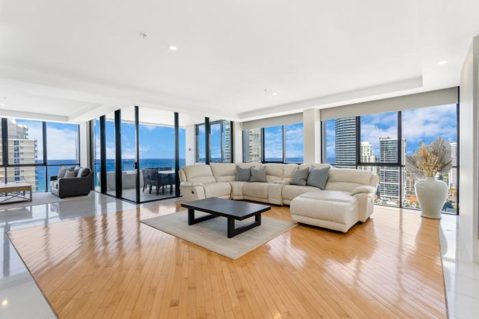 aria apartments