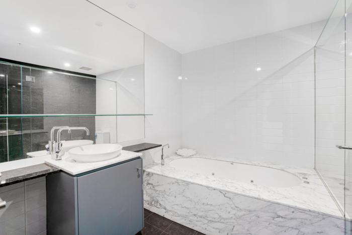 aria apartments