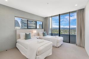 aria apartments