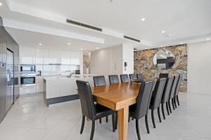 aria apartments