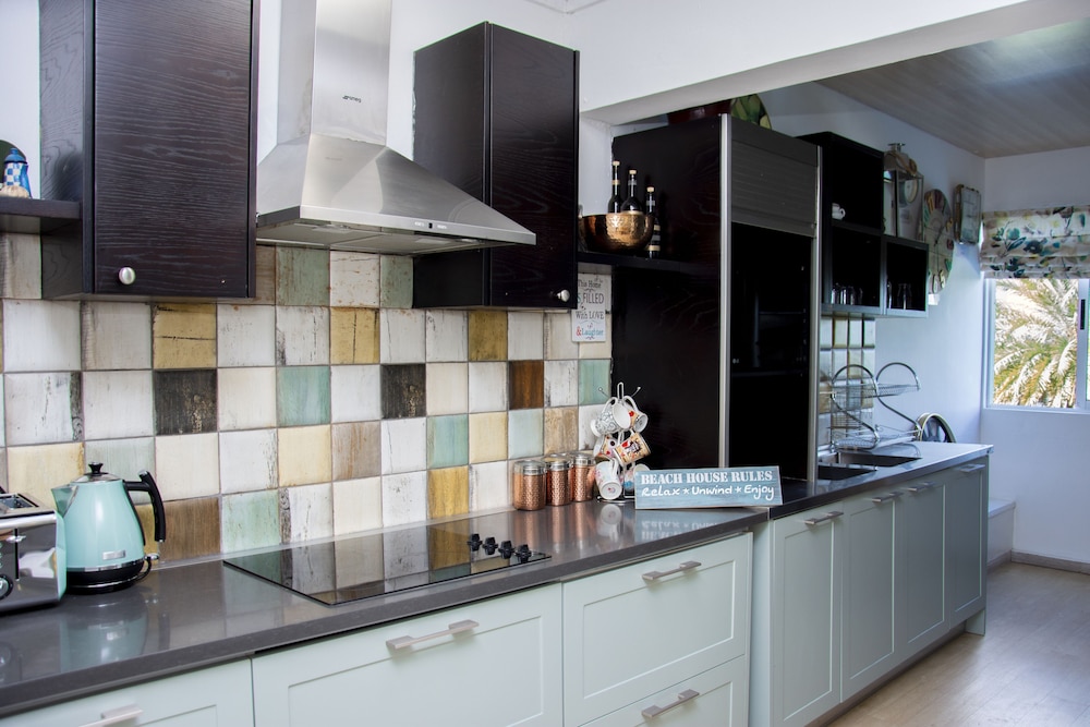 boutique vllla on the rocks