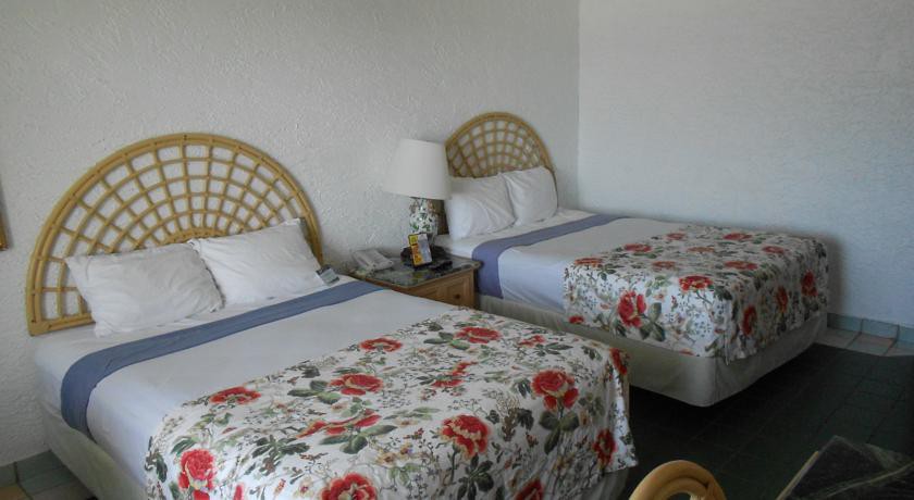 holiday inn express and suites panama city beach beachfront