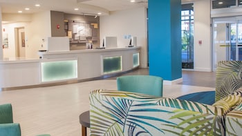 holiday inn express and suites panama city beach beachfront