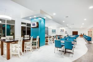 holiday inn express and suites panama city beach beachfront