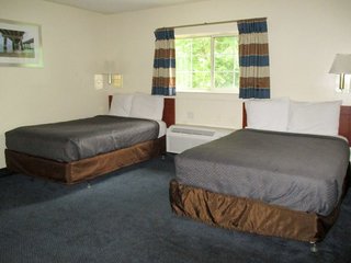 studio 6 hampton va langley afb area
