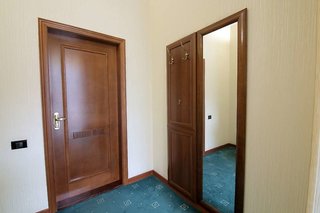 Number 21 By Dbi,Kyiv>>Kyiliv,4 star