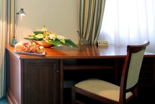 Number 21 By Dbi,Kyiv>>Kyiliv,4 star