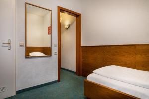 garner hotel cologne engelbertz by ihg