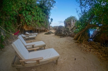 Great Huts,Drapers>>Boston Bay,3 star