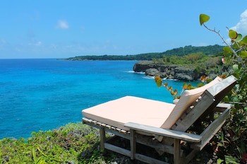 Great Huts,Drapers>>Boston Bay,3 star