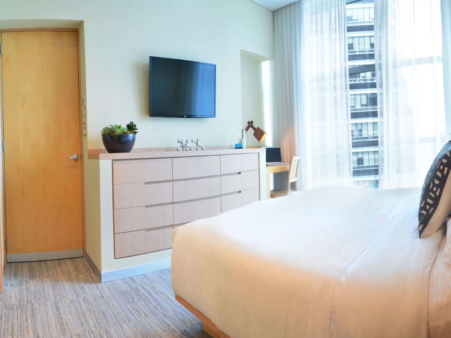 stadia suites santa fe