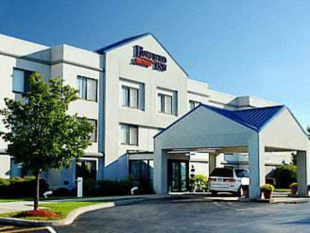 fairfield by marriott rochester henrietta university area
