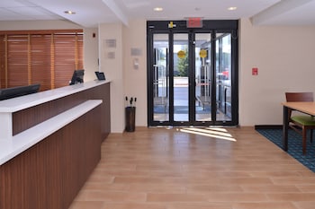 fairfield by marriott rochester henrietta university area