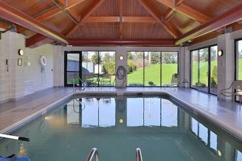 fairfield by marriott rochester henrietta university area