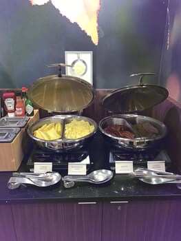 fairfield by marriott rochester henrietta university area