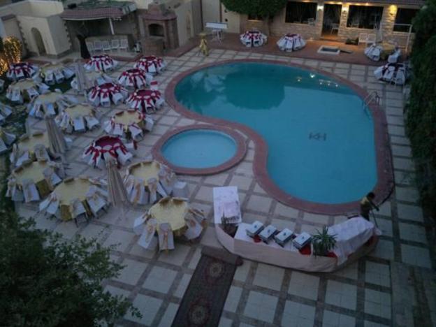 karnak hotel luxor