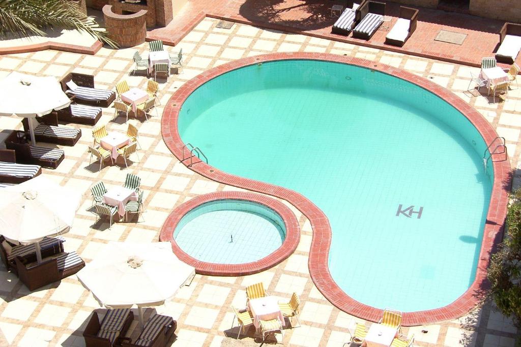 karnak hotel luxor