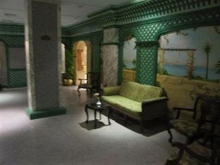 philippe luxor hotel