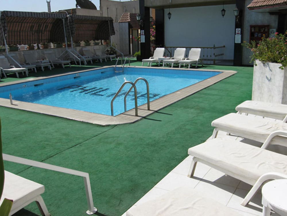 philippe luxor hotel