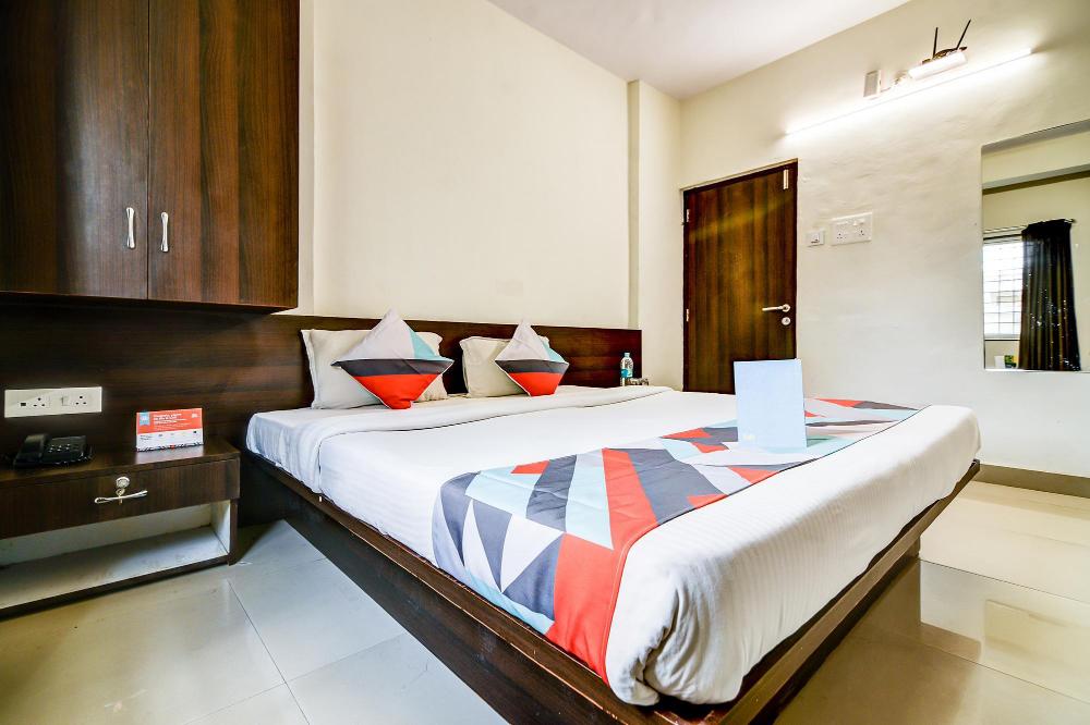 Fabexpress Comfort Executive,,3 star