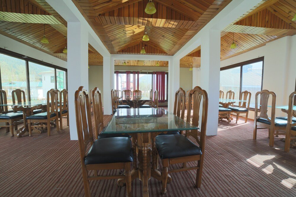 pahalgam resort and cottages