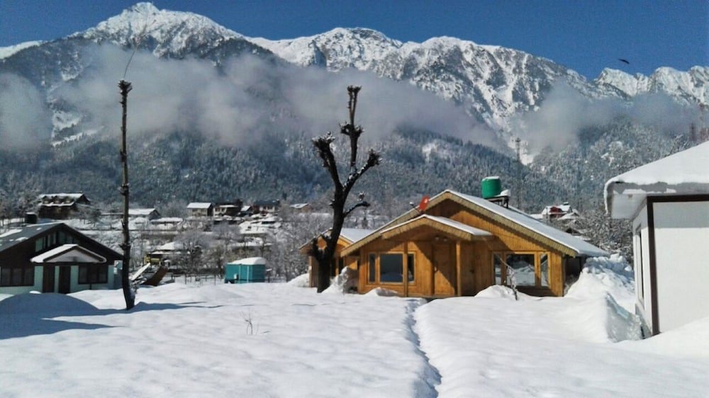 pahalgam resort and cottages