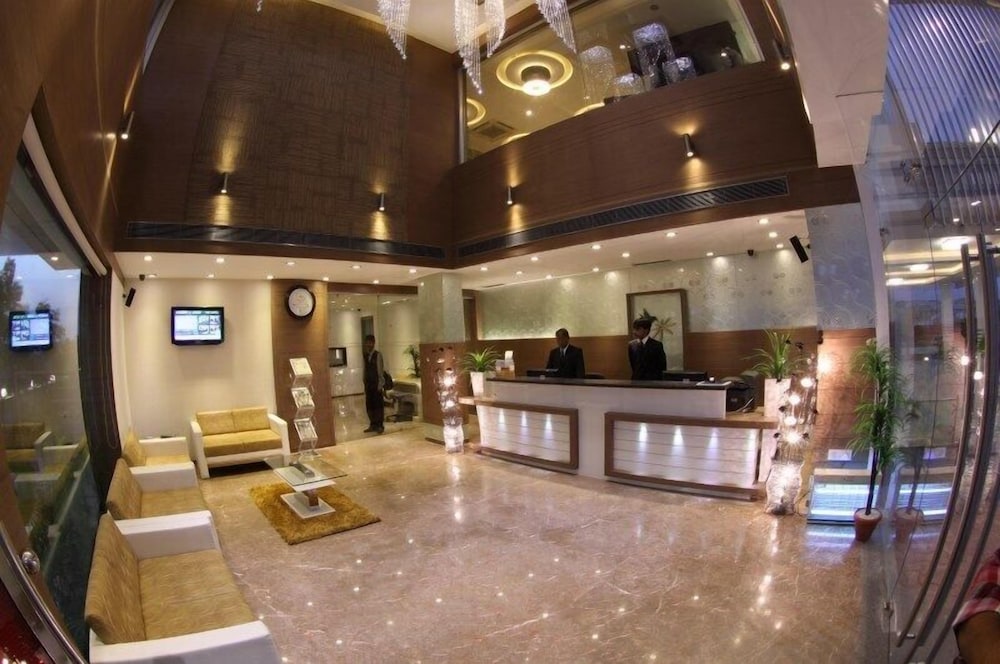 pearl hotel and banquets