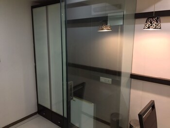 pearl hotel and banquets