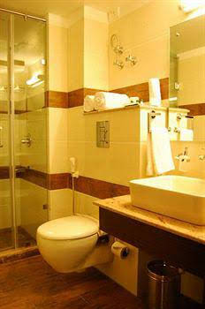 la wisteria a boutique hotel