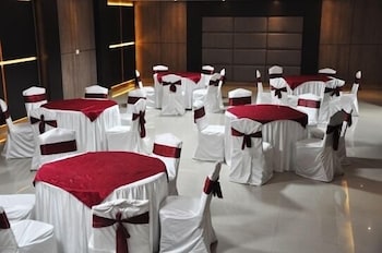 hotel avana by minze