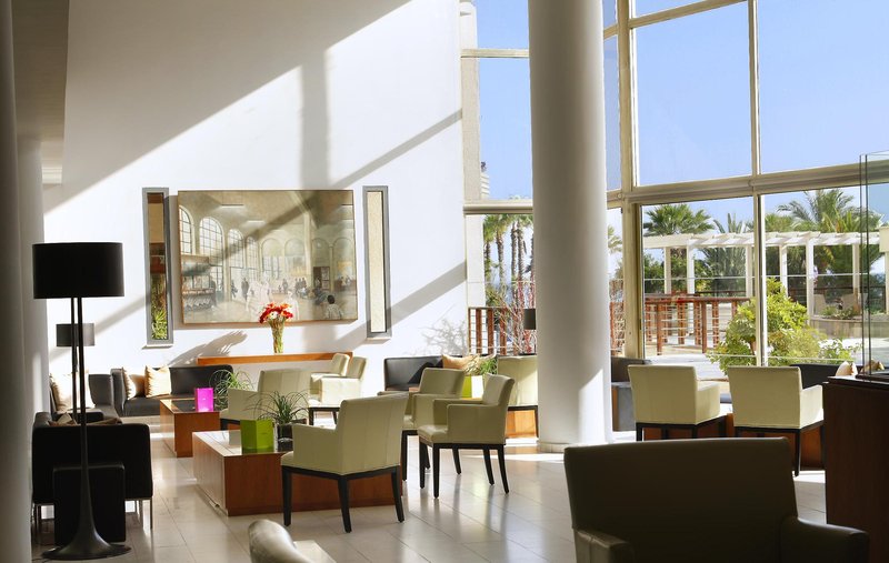 golden bay beach hotel