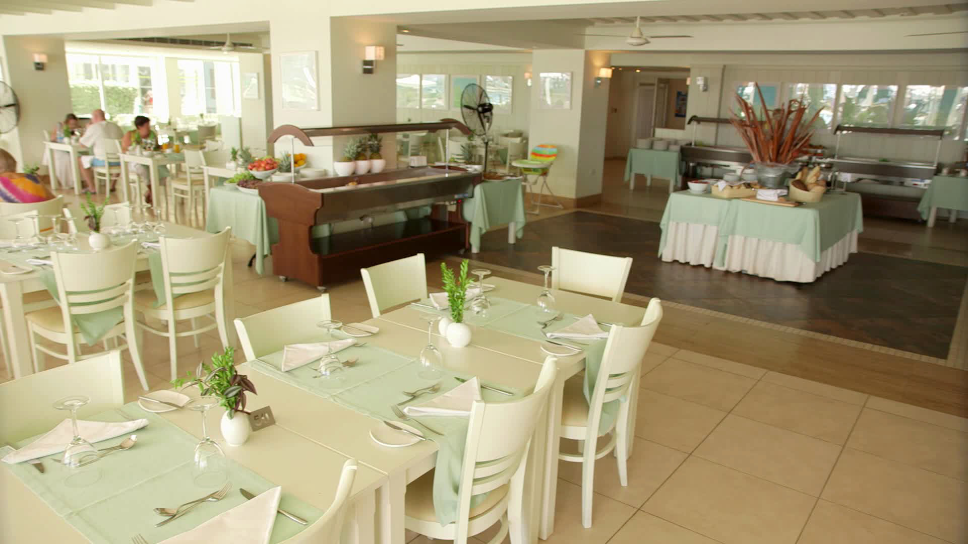 golden bay beach hotel