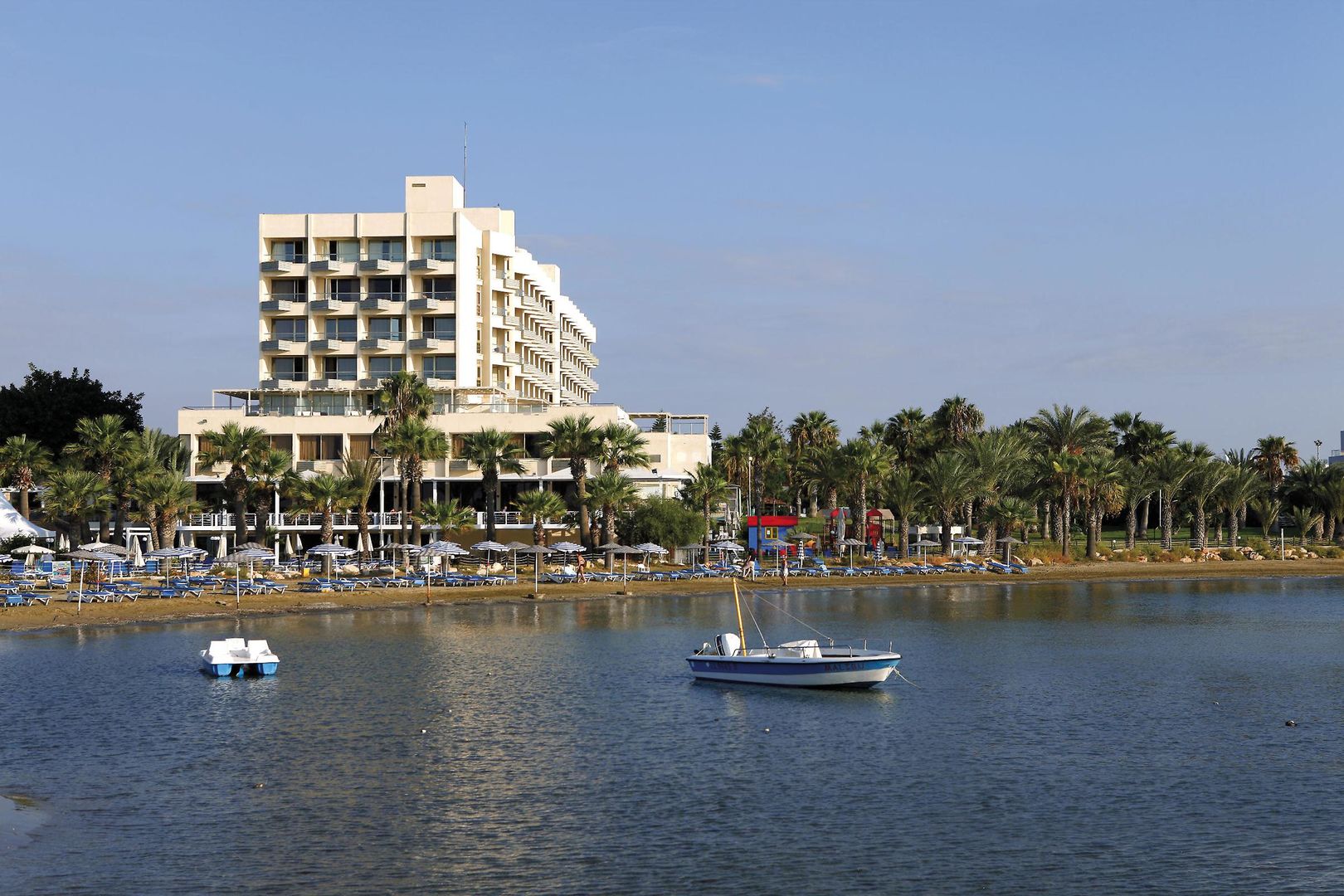 golden bay beach hotel