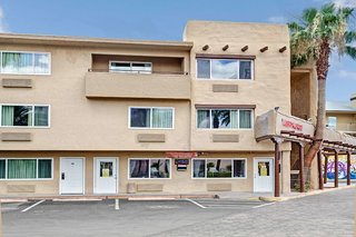 Super 8 By Wyndham Las Vegas North Strip/Fremont St. Area,Near Las Vegas Convention Center,2 star