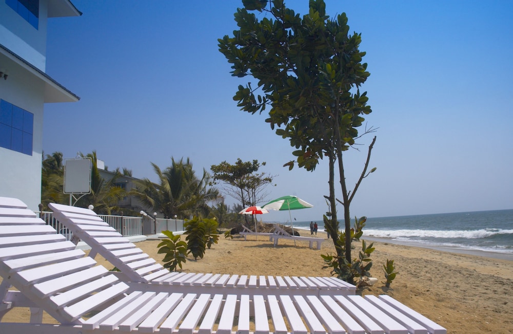 sealine beach resort