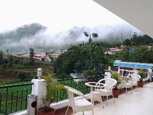 mount n mist hotel