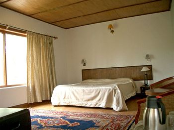Hotel Shambhala Resort,Ladakh>>Leh,2 star