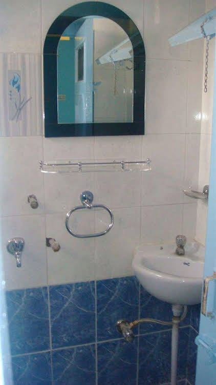 ganesham guest house