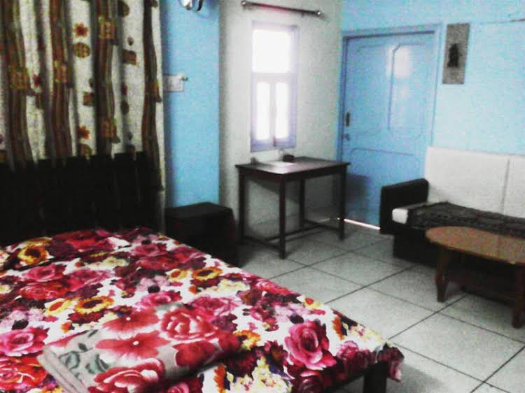 ganesham guest house