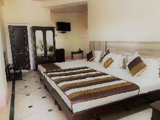 himmatgarh palace adults only