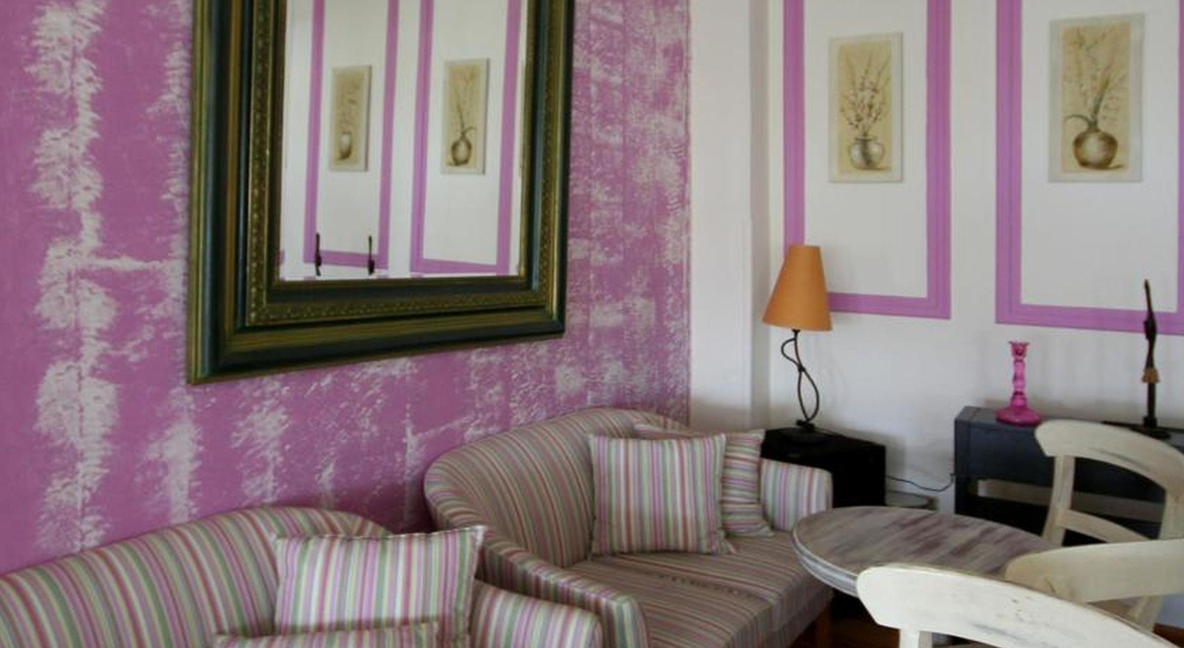 clara hotel