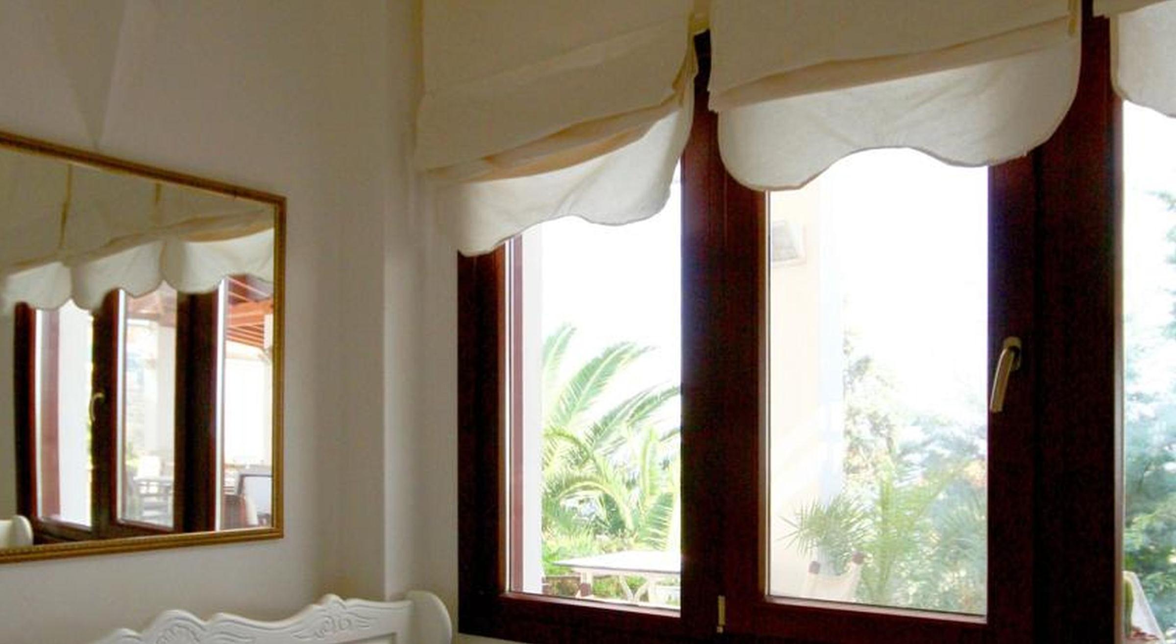 clara hotel