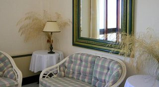 clara hotel