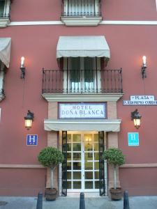 hotel dona blanca