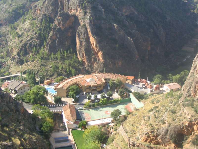 ayna