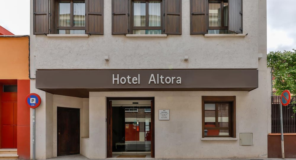 hotel altora