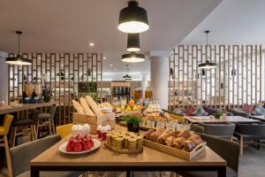 Hilton Garden Inn Brussels City Centre,Brussels-Capital Region>>Brussels,4 star